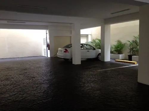 アパートホテル Hotel Shakey サントドミンゴ